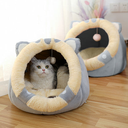 Luxury Enclosed Cat House null
